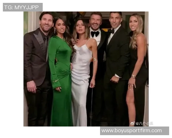 苏亚雷斯社交媒体分享全家福庆祝妻子生日表达骄傲与爱意